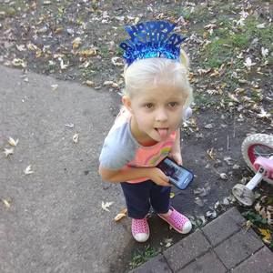 Meet your Posher, Brandy